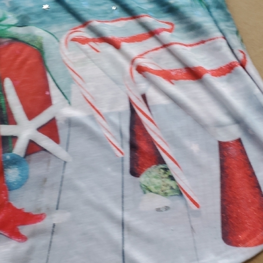 Blue and Green Christmas BEACH Graphic 3/4 Sleeve Tunic Med - Picture 5 of 7